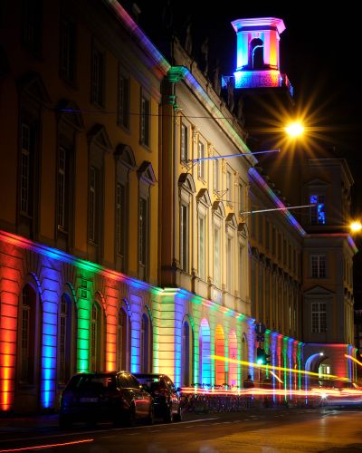 Bonn leuchtet | Hauptgebäude der Universität Bonn
© R. Müller - CC BY SA